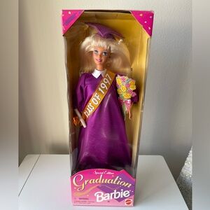 Graduation Barbie 1997 Special Edition